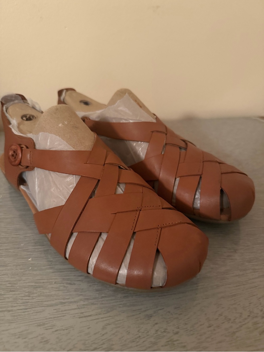 Earth Origins Tan Woven Leather Button-Strap Clogs